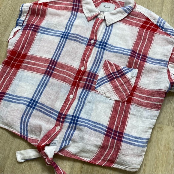 Rails Amelie Carmine Linen Blend Tie Front Shirt in Blue White Red - Picture 8 of 11